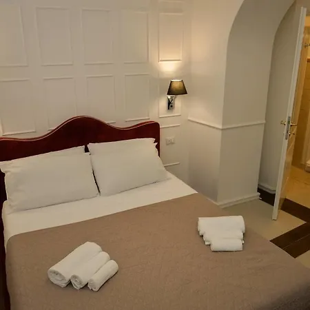 Hébergement de vacances Lover's Palace - Luxurious In Center Of *