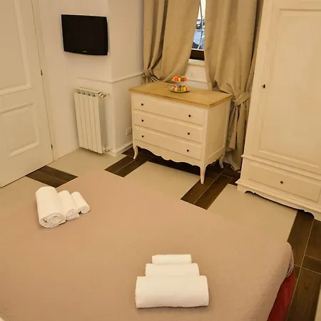 Hébergement de vacances Lover's Palace - Luxurious In Center Of Rome